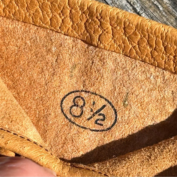 Men’s Handmade Peccary Leather Gloves - Picture 6 of 9